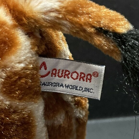 Aurora Miyoni adorable medium sized mother and attached baby giraffe plush - Picture 3 of 8